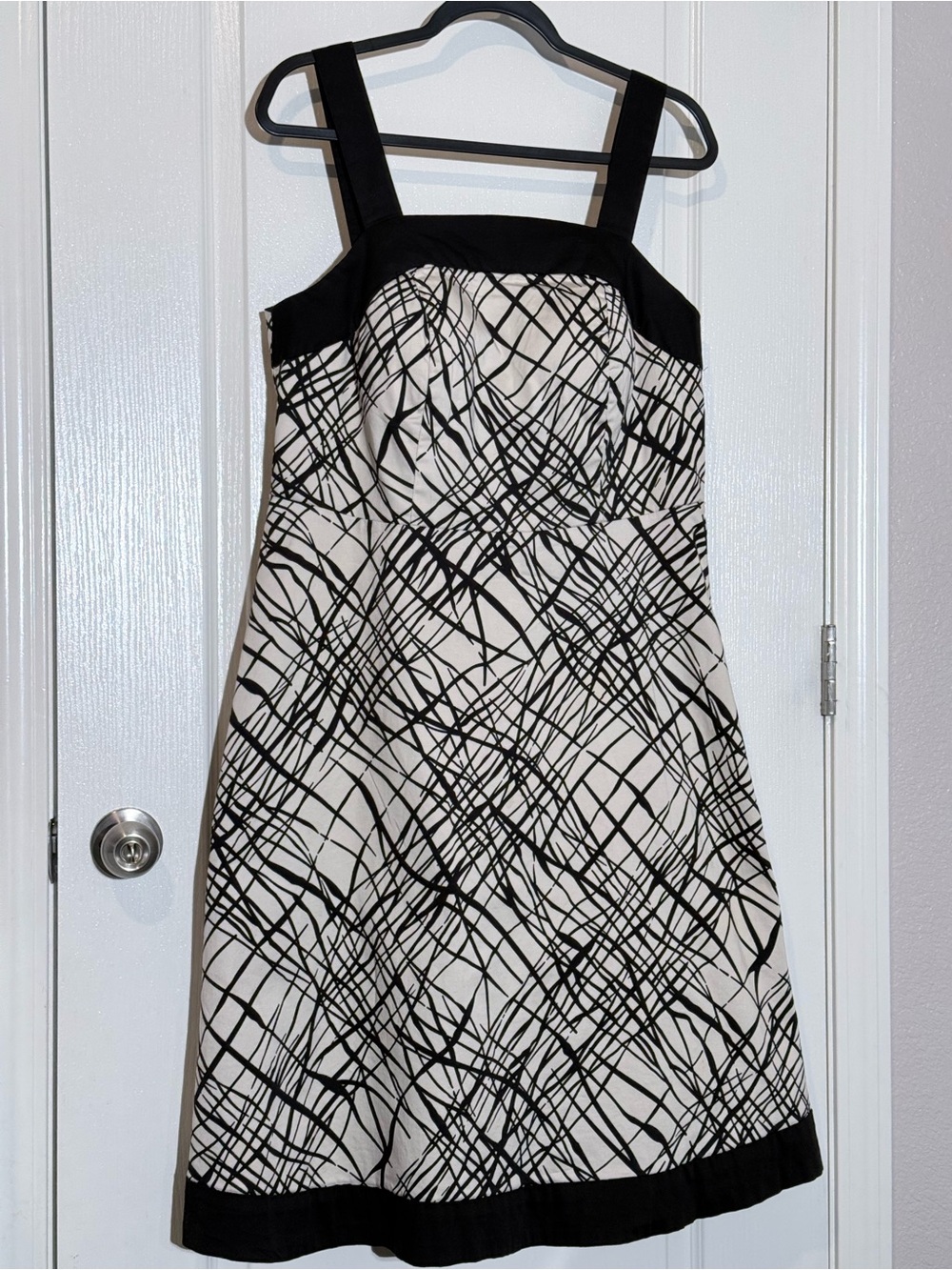 dressbarn 14 W Black Cream Abstract Print A-Line Midi Dress